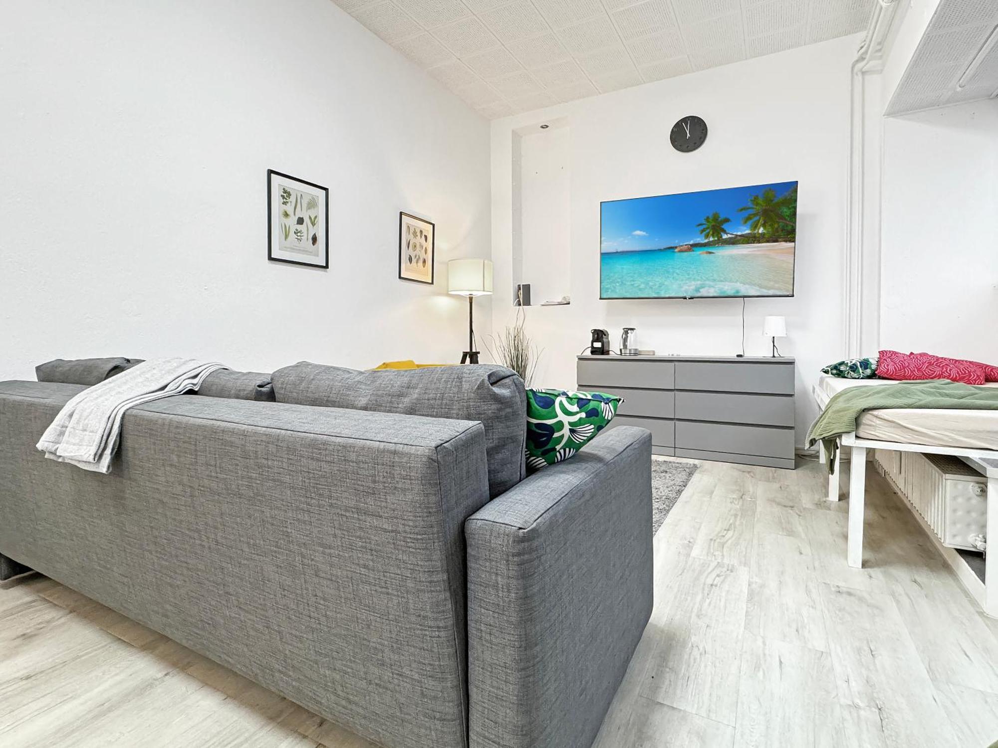 2 Zimmer Apartment Fuer 6 P, 15 Min Zum Flughafen 埃斯林根 外观 照片