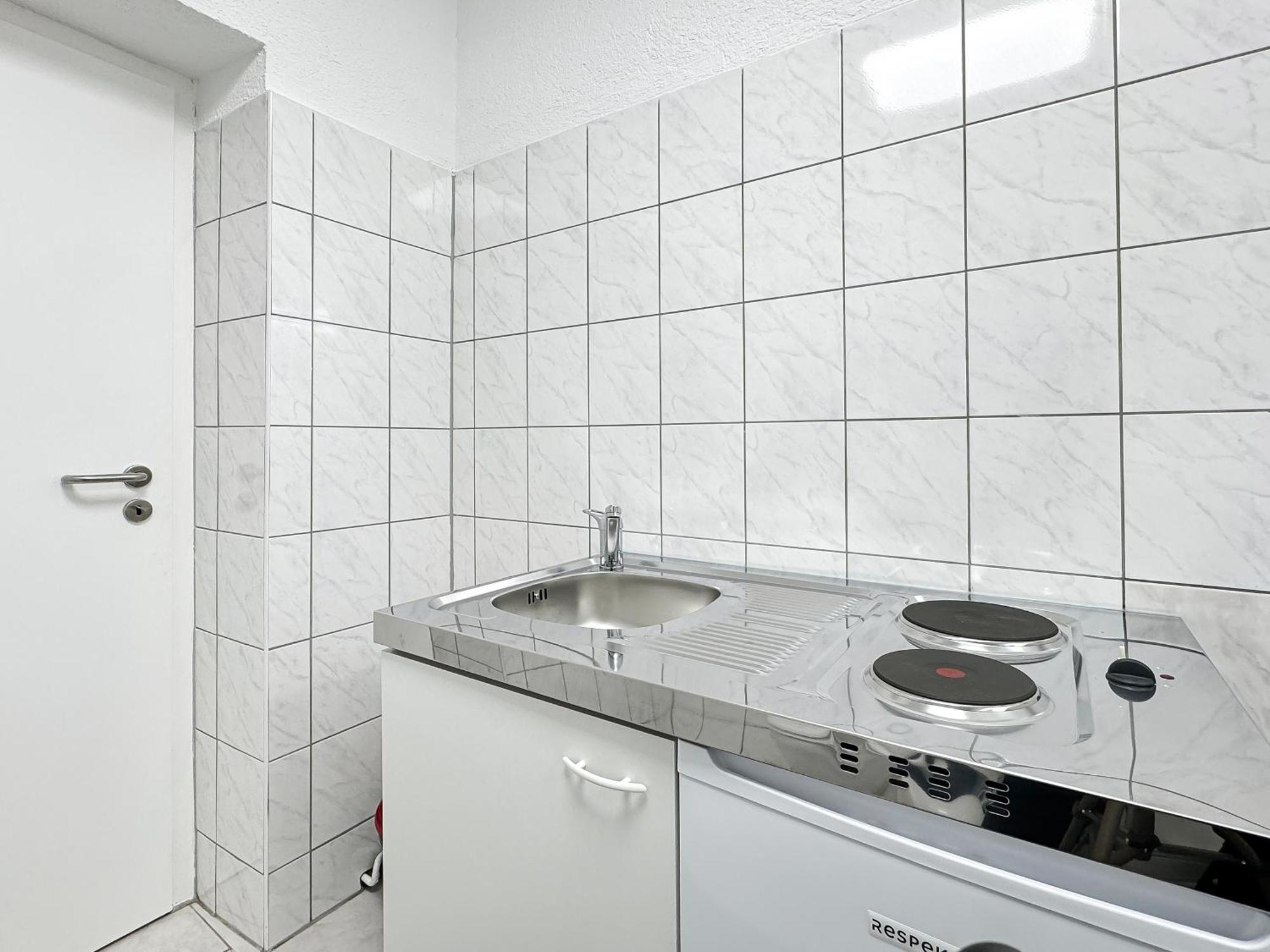 2 Zimmer Apartment Fuer 6 P, 15 Min Zum Flughafen 埃斯林根 外观 照片